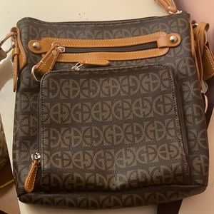 Gianni  Bini Crossbody bag
